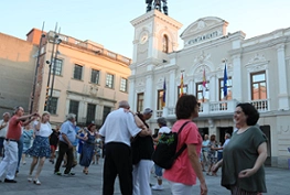 Verbena de mayores en la Plaza Mayor de Guadalajara