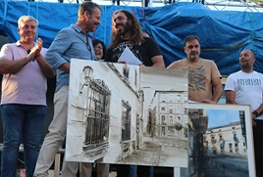 Entrega del premio a Carlos Montero Gil en el XXVI Certamen de Pintura Rápida Ciudad de Guadalajara