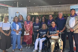 Alcaldesa de Guadalajara, Ana Guarinos, junto a otras autoridades en el Vermú Solidario de Nipace y Ademgu
