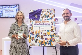 Ana Guarinos, alcaldesa de Guadalajara y Santiago López Pomeda, tercer teniente de alcalde y concejal de Festejos en el anuncio de las Ferias y Fiestas 2025