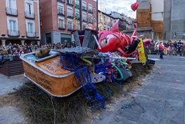 Escultura del Entierro de la Sardina