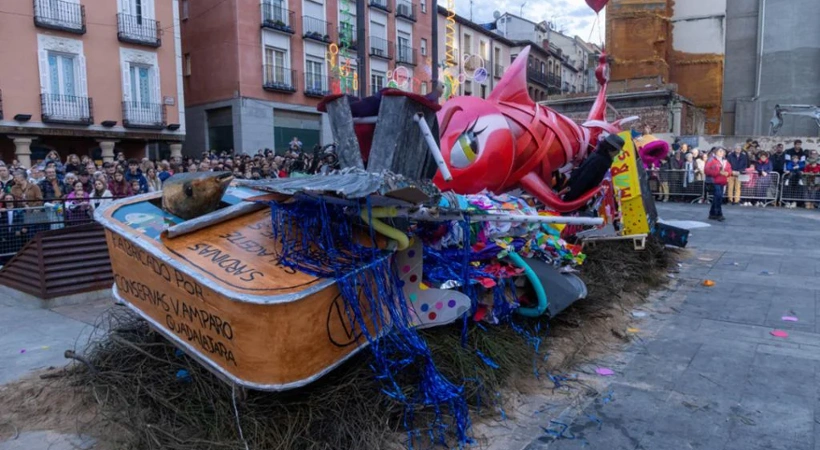 Escultura del Entierro de la Sardina