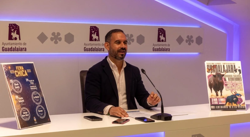 Santiago López Pomeda, concejal de Festejos durante la presentación