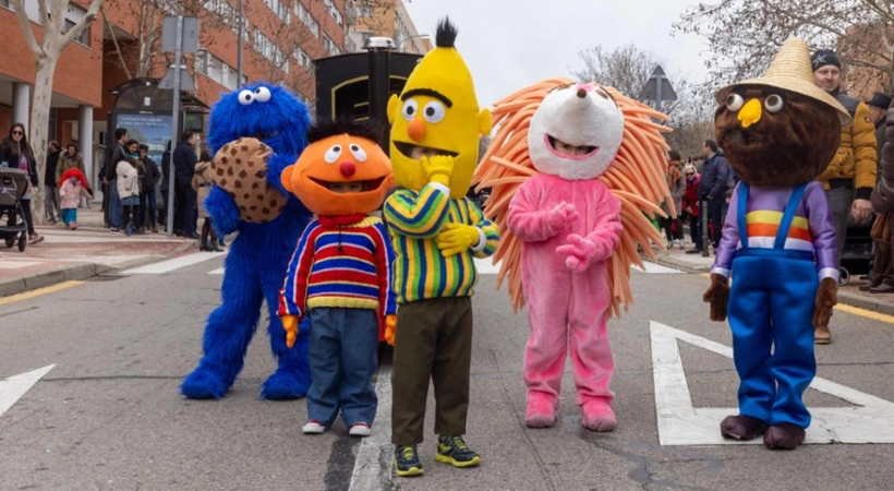 El desfile de disfraces infantil de Carnaval se realizará dentro del Palacio Multiusos por la bajada