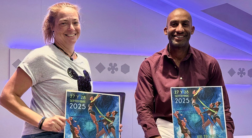 Armengol Engonga, concejal de Deportes junto a la directora del evento, Elena Acebrón