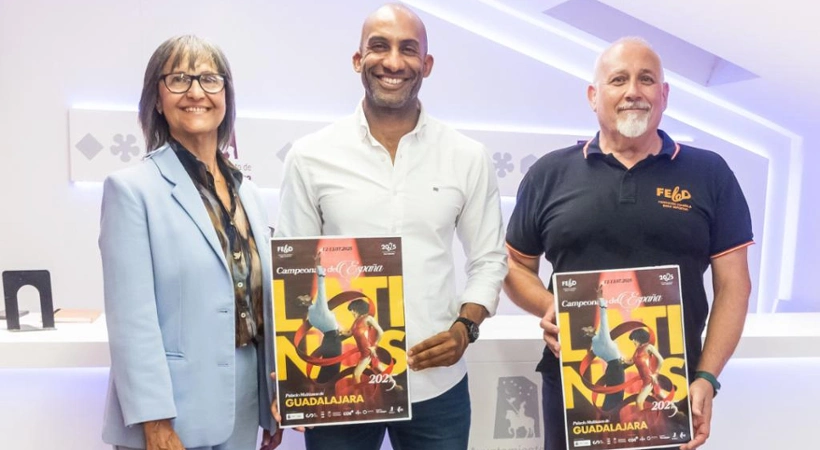 Armengol Engonga y el presidente de la Federación Española de Baile Deportivo (FEBD), Luis Vañó