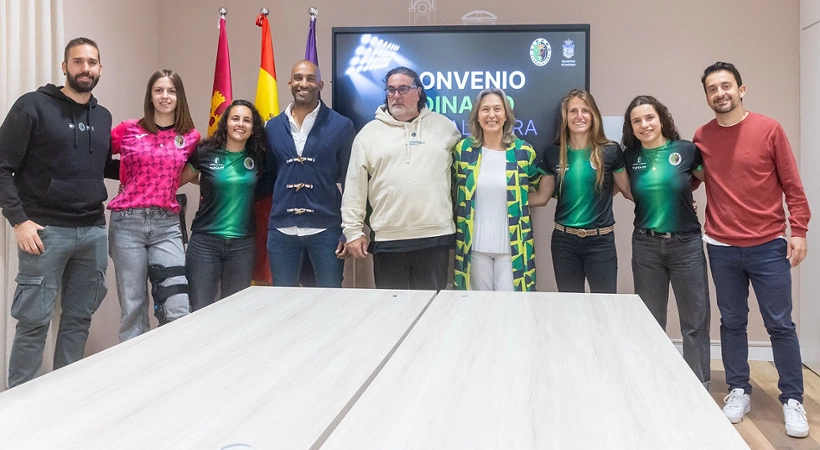 Firma del convenio de colaboración con el Club Dínamo Guadalajara