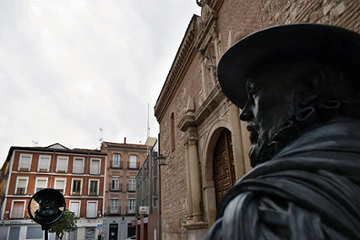 Dos puntos de vista, de Jorge Moratilla Lucía