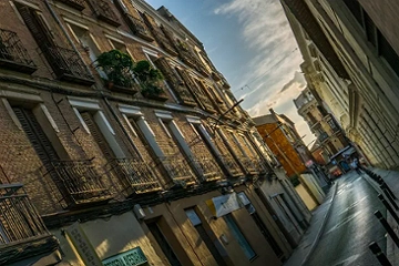 Atardece en el centro, de Iván Balkiz