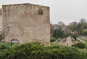Exterior del Torreón de Alvar Fáñez