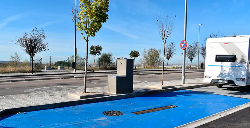 Aparcamiento zona autocaravanas