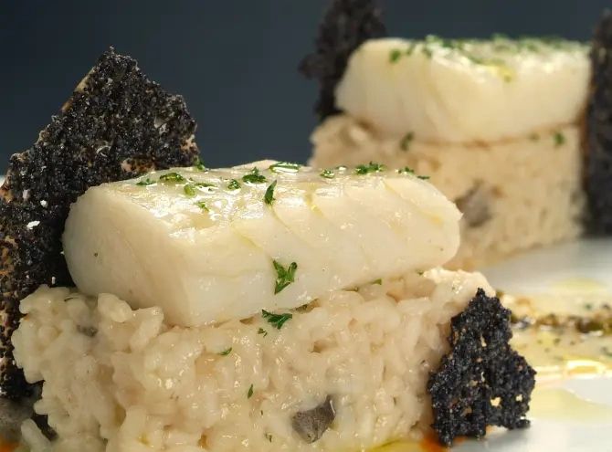 Plato de arroz con bacalao