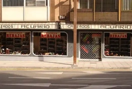 Fachada de la tienda Calzados Acuario