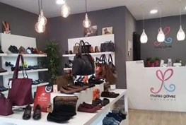 Interior de la tienda Marisa Gálvez