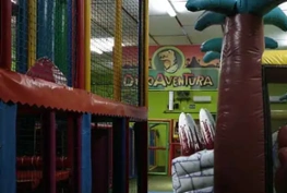 Parque infantil de DinoAventura