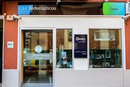 Fachada de Federópticos Caren