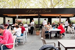 Terraza exterior de El Bodegón de Sancho