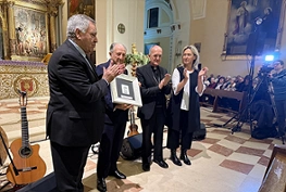 Félix Sanz Roldán anunció la Navidad en Guadalajara con un emotivo y poético pregón que une memoria