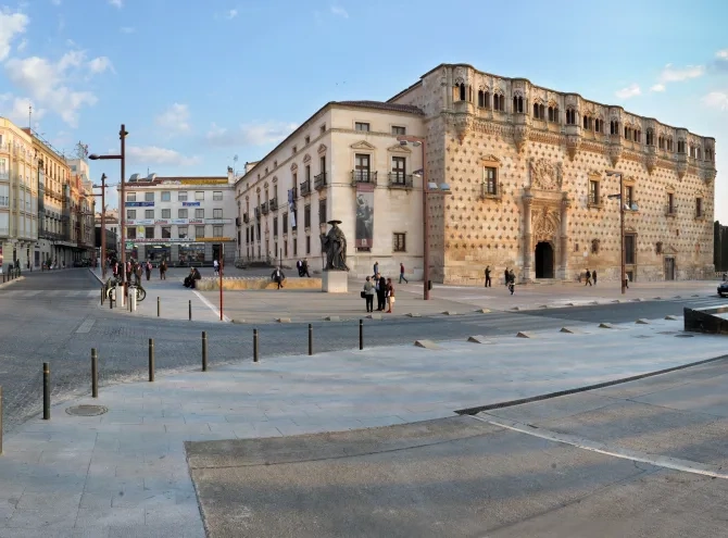 Exterior del Palacio del Infantado