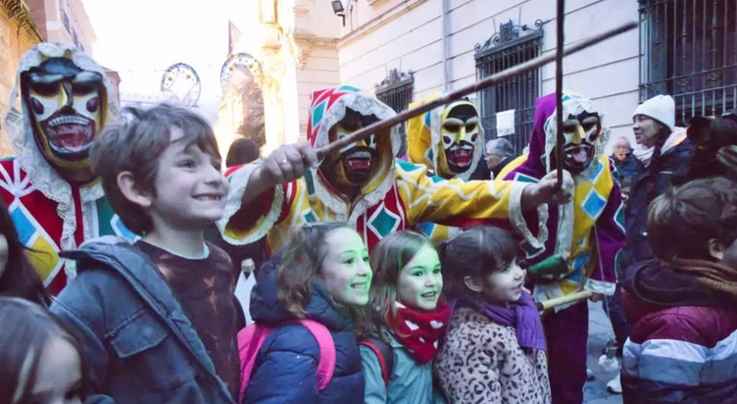 Salida de la Botarga de Guadalajara en la festividad de San Antón