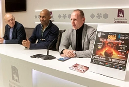 Concejal de Deportes, Armengol Engonga, junto al presidente de la Federación de Baloncesto de Castilla-La Mancha, José Esteban Gálvez, y el presidente de Guadabasket, Luis Miranda