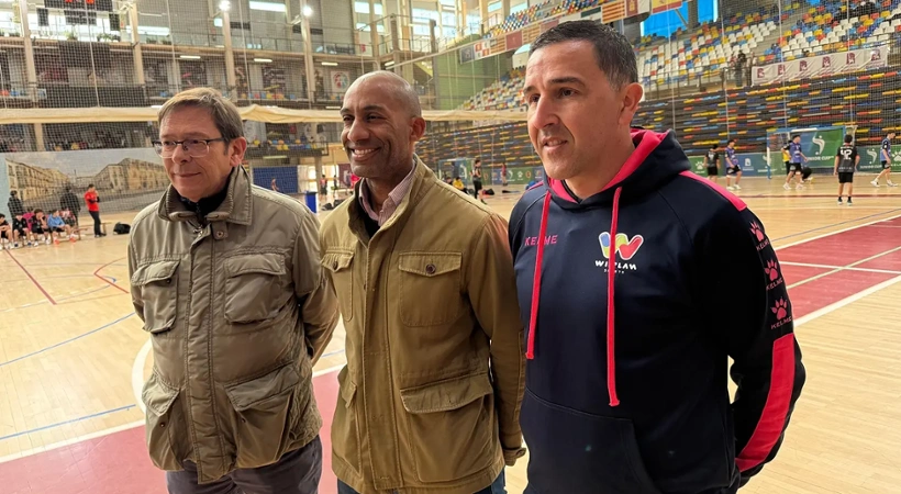 Armengol Engonga en la Presentación de la Junior Handball Cup
