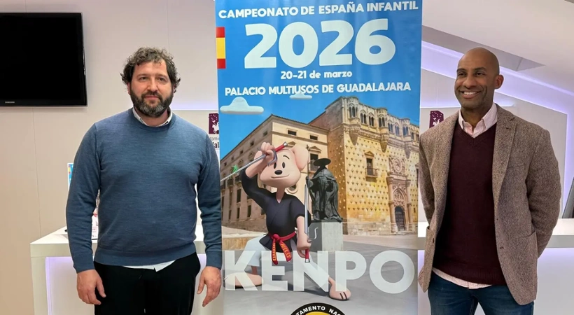 Armengol Engonga y Óscar Lafuente López durante la presentación