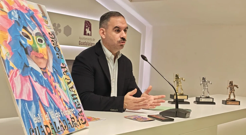 Santiago López Pomeda presenta la programación del Carnaval 2026